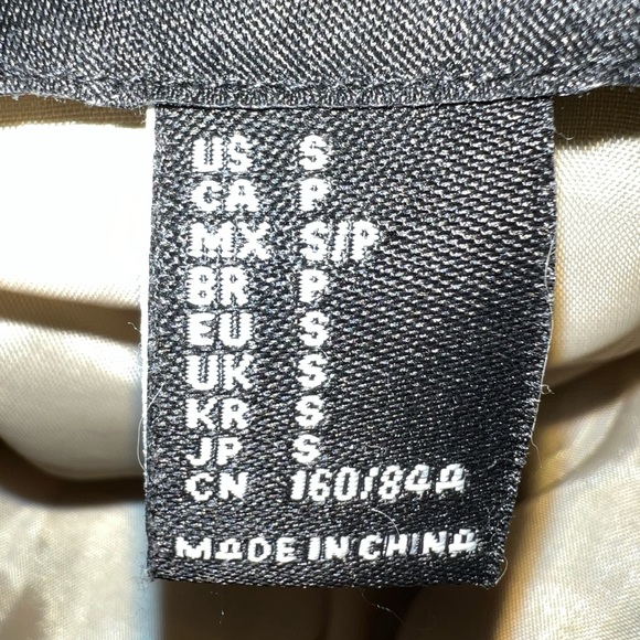 Forever 21 Bomber Jacket - Picture 11 of 11